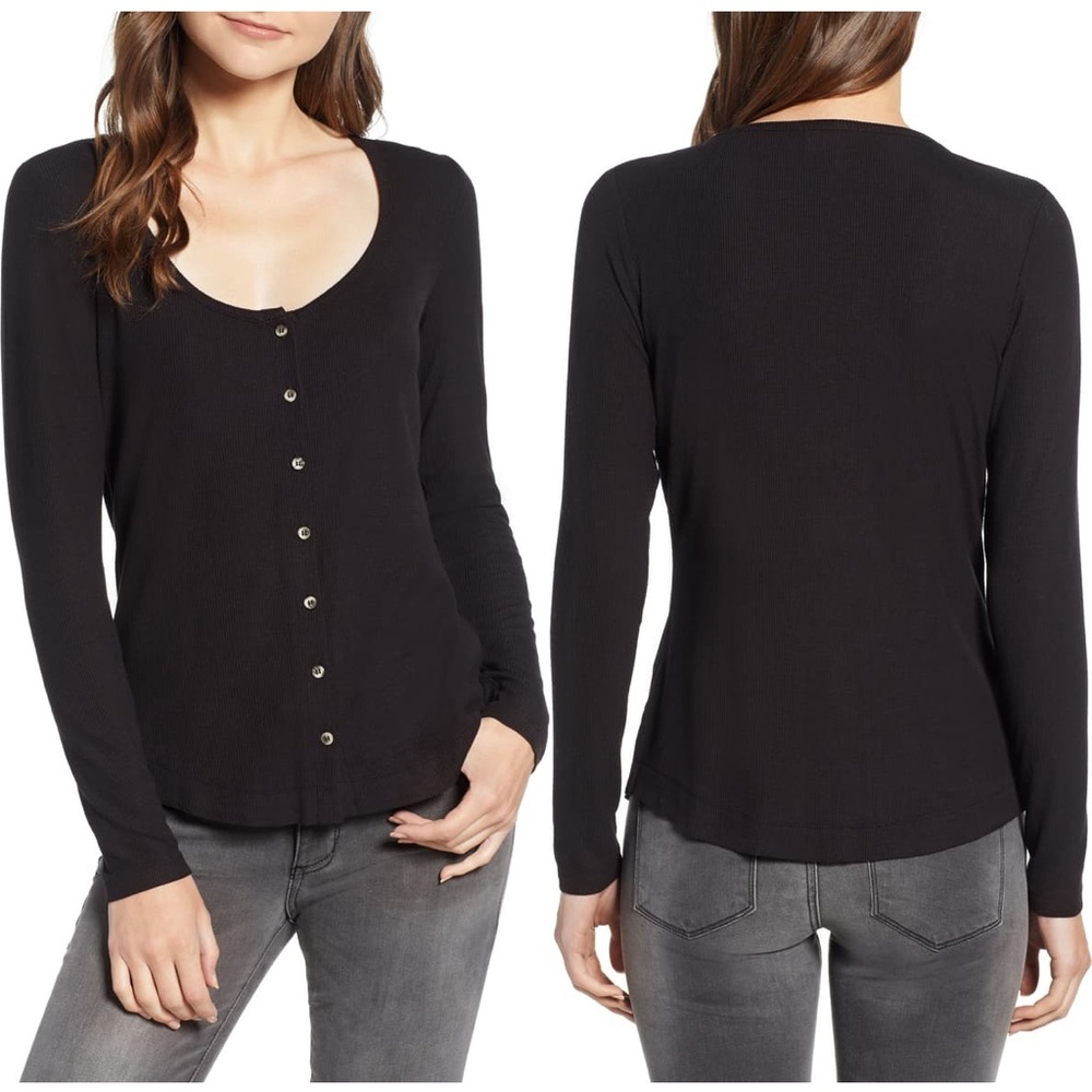 Socialite Button Front Top